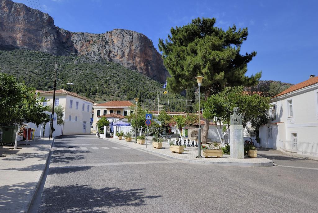 Byzantinon Hotel Leonídio Kültér fotó