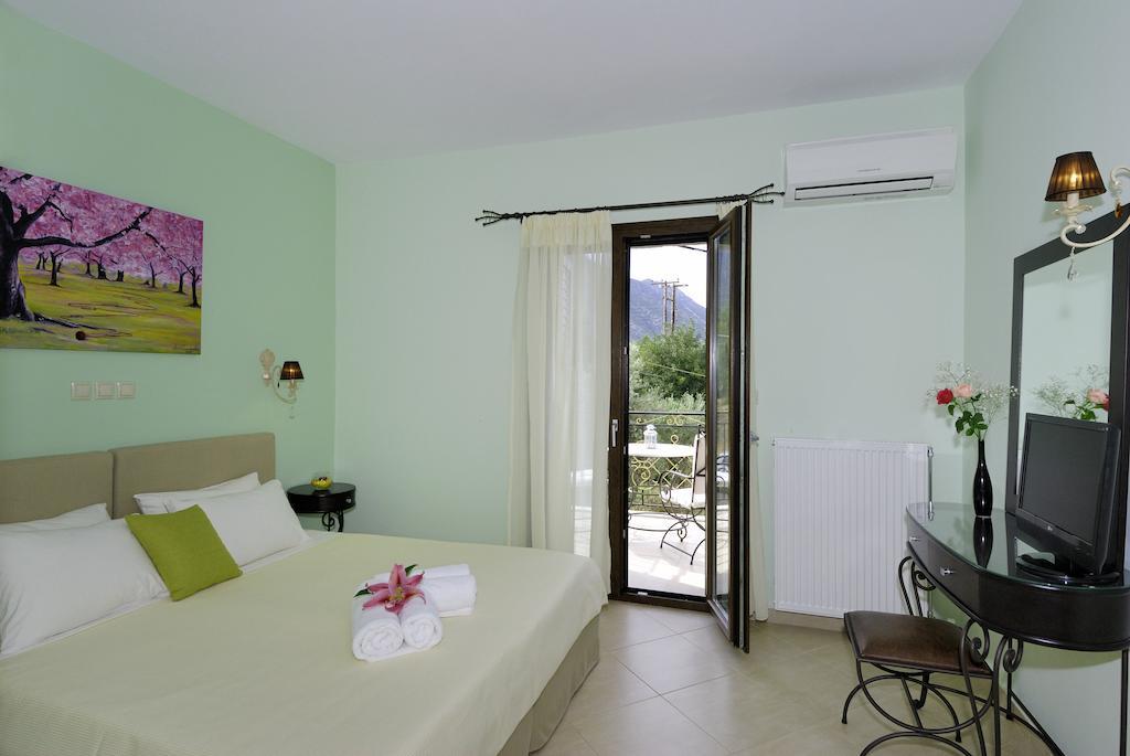 Byzantinon Hotel Leonídio Kültér fotó